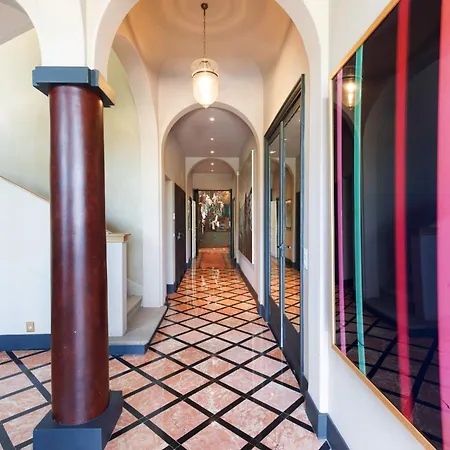 Villa Maestoso *